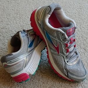 Brooks Ghost 8